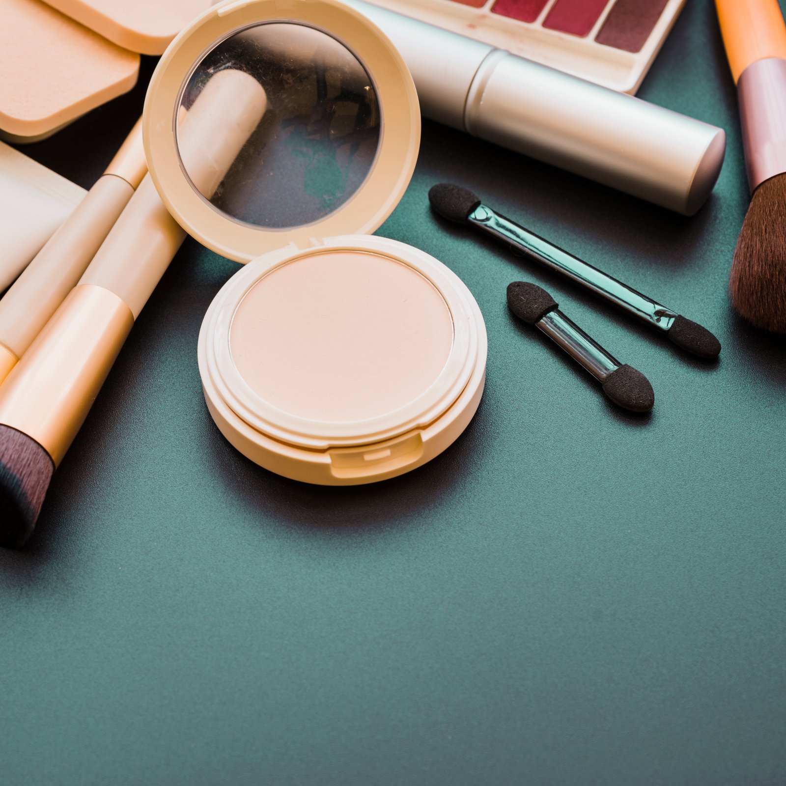 EU Cosmetic Compliance Guide: Sell Cosmetics Legally in Europe